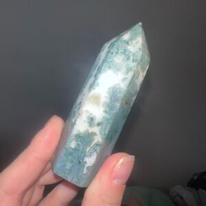Green and White Moss Agate Point Tower